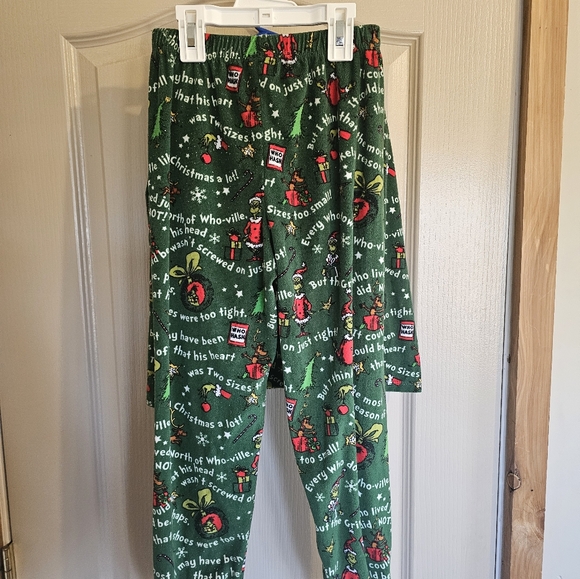 The Grinch Childrens Size 8 Pajama Set Long Sleeve Shirt And Pants - Picture 8 of 10